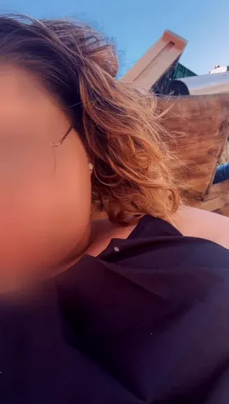 Esra, 27