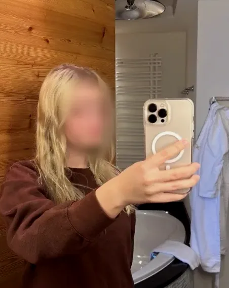 Ivona, 20