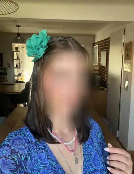 Miriam, 23