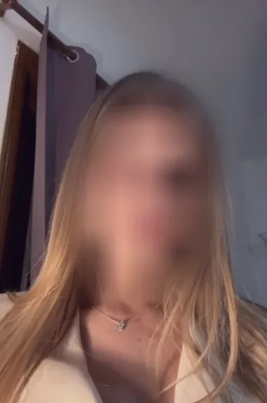 Petra, 22